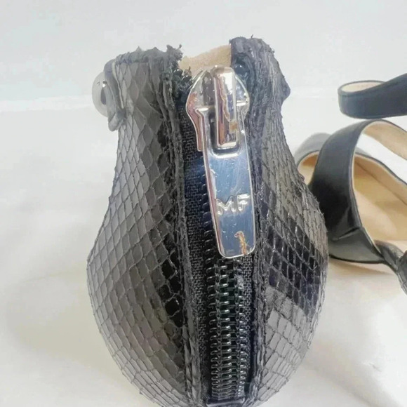 Marc Fisher MFKalayne Black Leather Pointed Toe Heel Size 8 - Picture 11 of 11